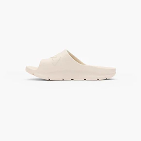 Xtratuf Women's Size 7 Après Fish Outdoor Slide Sandals Cream - Picture 2 of 5